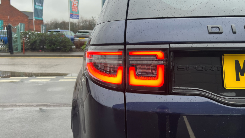 Land Rover Discovery Sport 2.0 P250 R-Dynamic SE 5dr Auto [5 Seat] Petrol Station Wagon